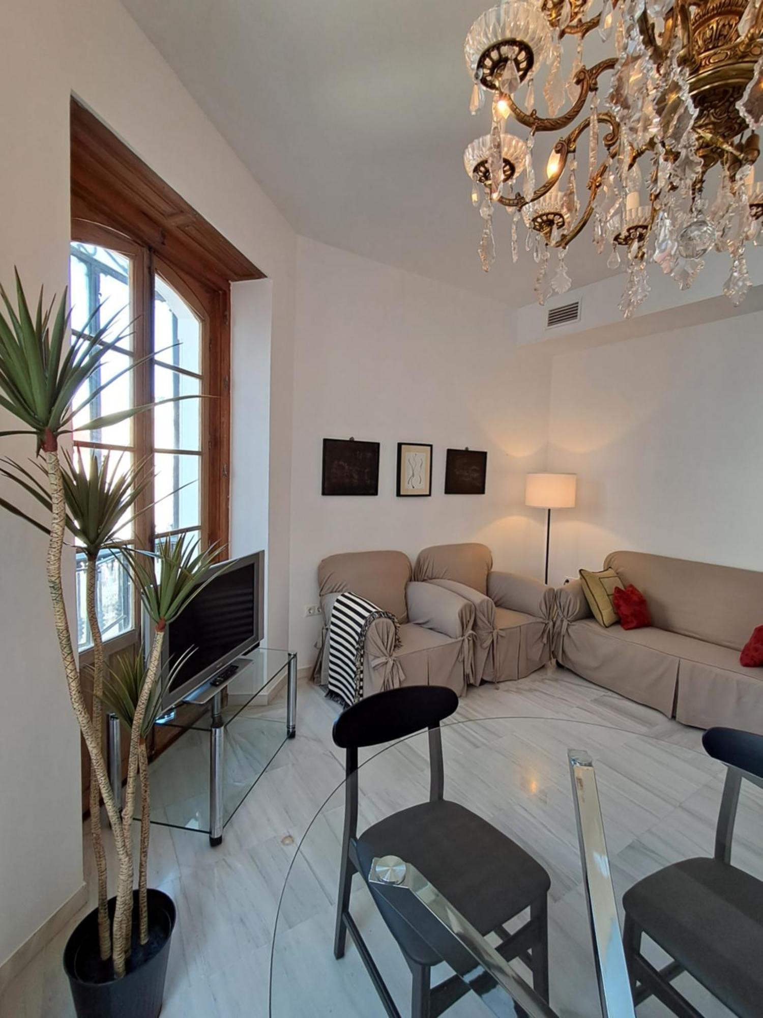 Apartamentos Almirante Hoyos Seville Exterior photo